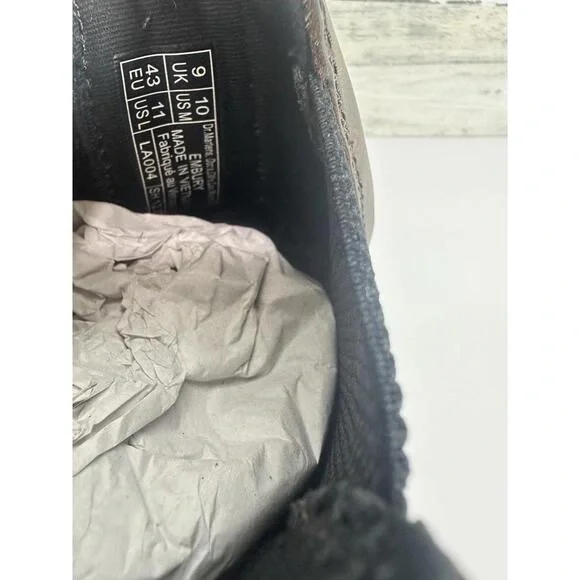 The Dr. Martens 8207 Crazy Horse Dark Brown Distressed Boots  display picture 1